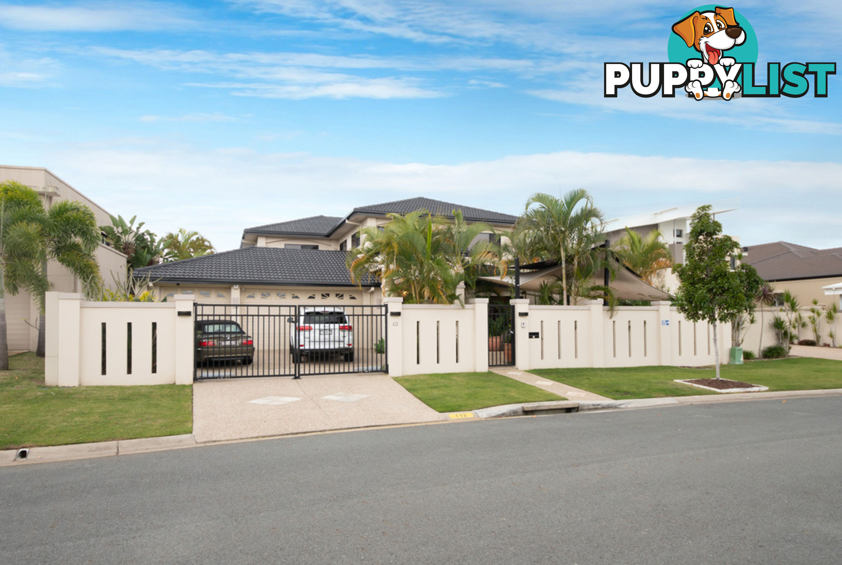 112 Sir Bruce Small Blvd BENOWA WATERS QLD 4217