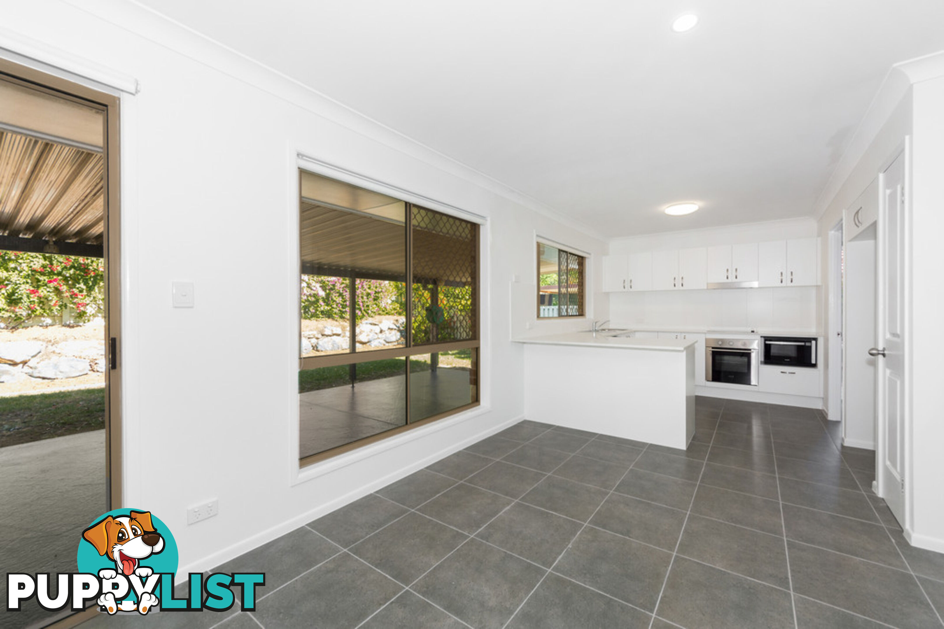 16 Springsure Drive MUDGEERABA QLD 4213