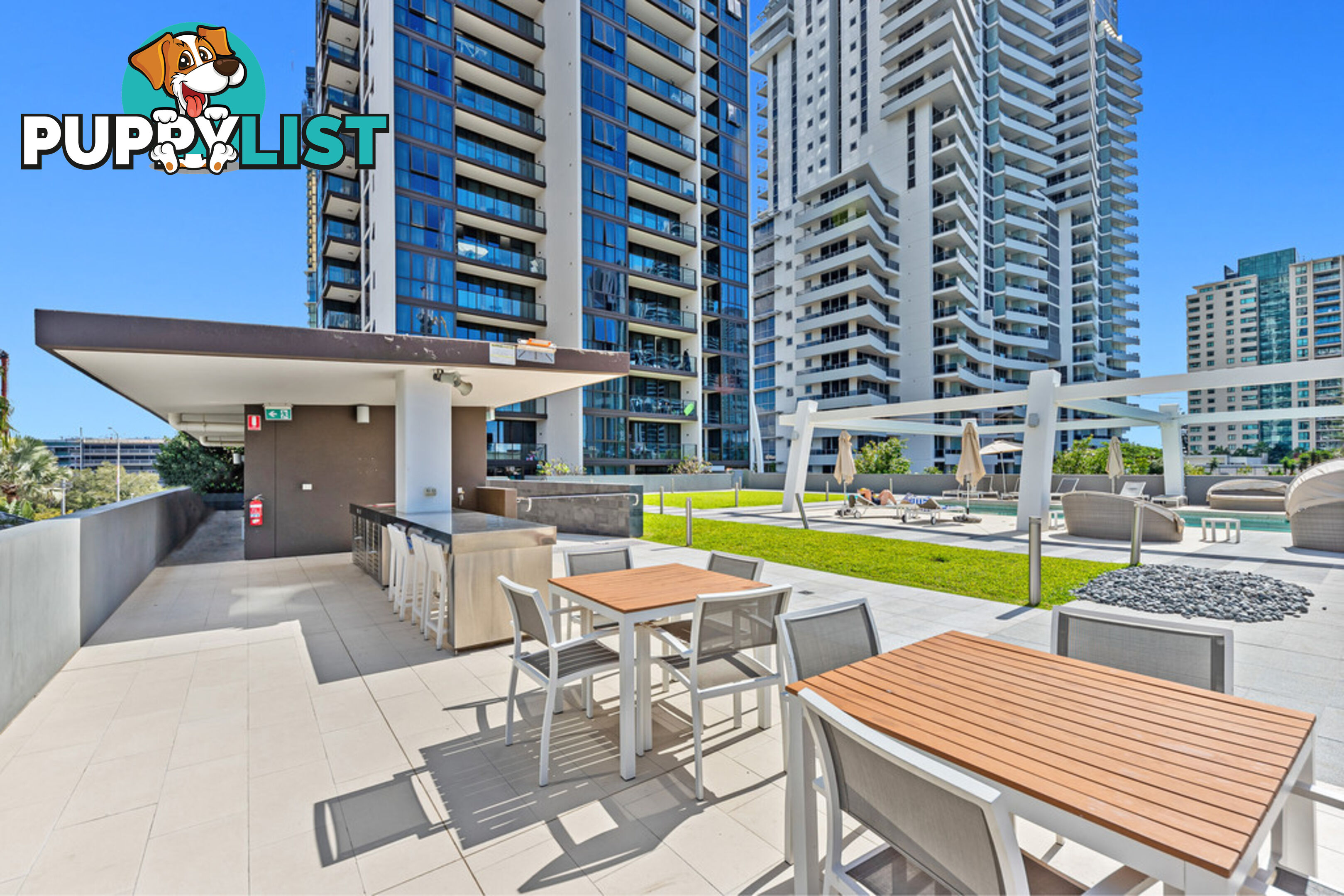 904 Avani 2663 Gold Coast Highway BROADBEACH QLD 4218