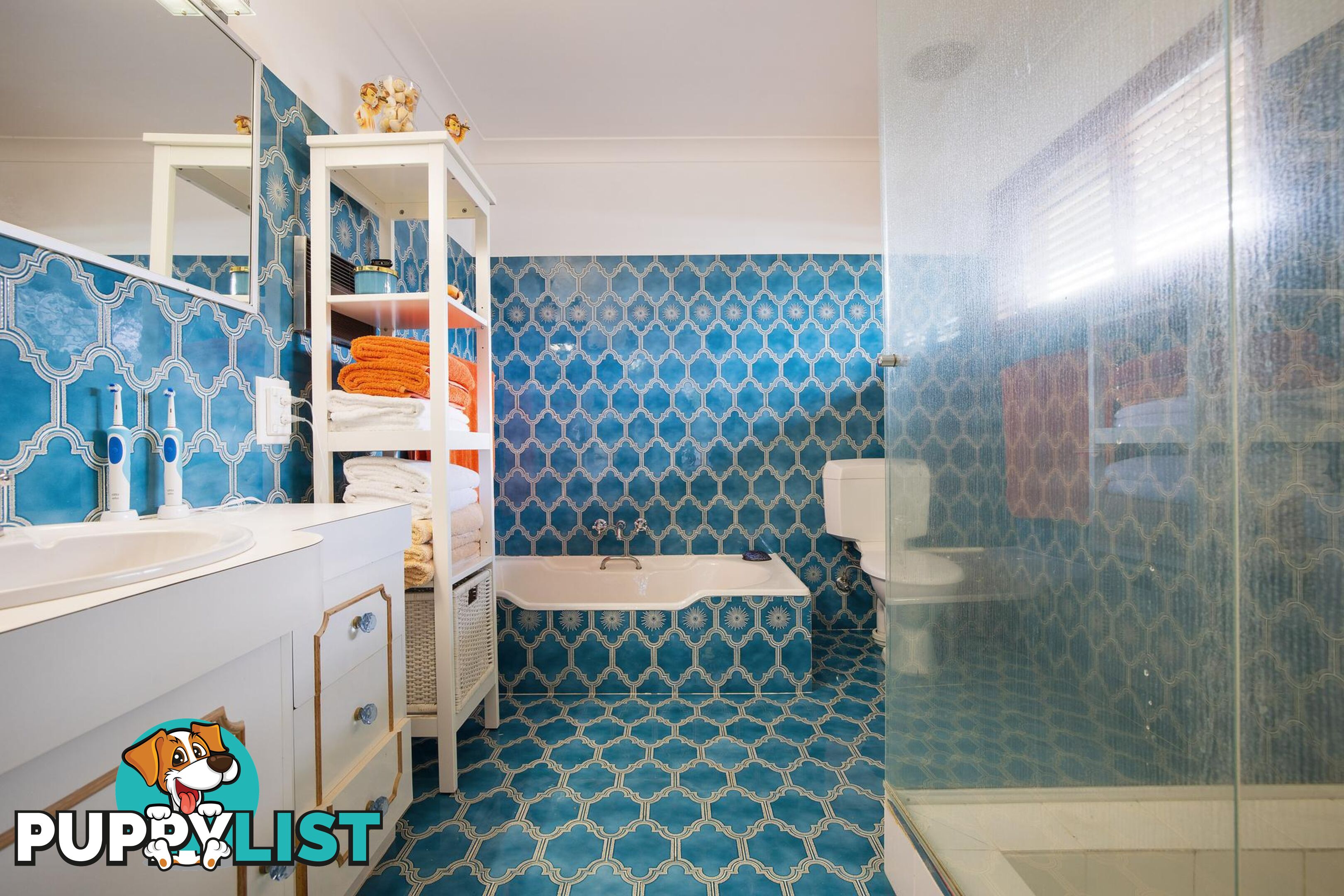 57 Allawah Street BUNDALL QLD 4217
