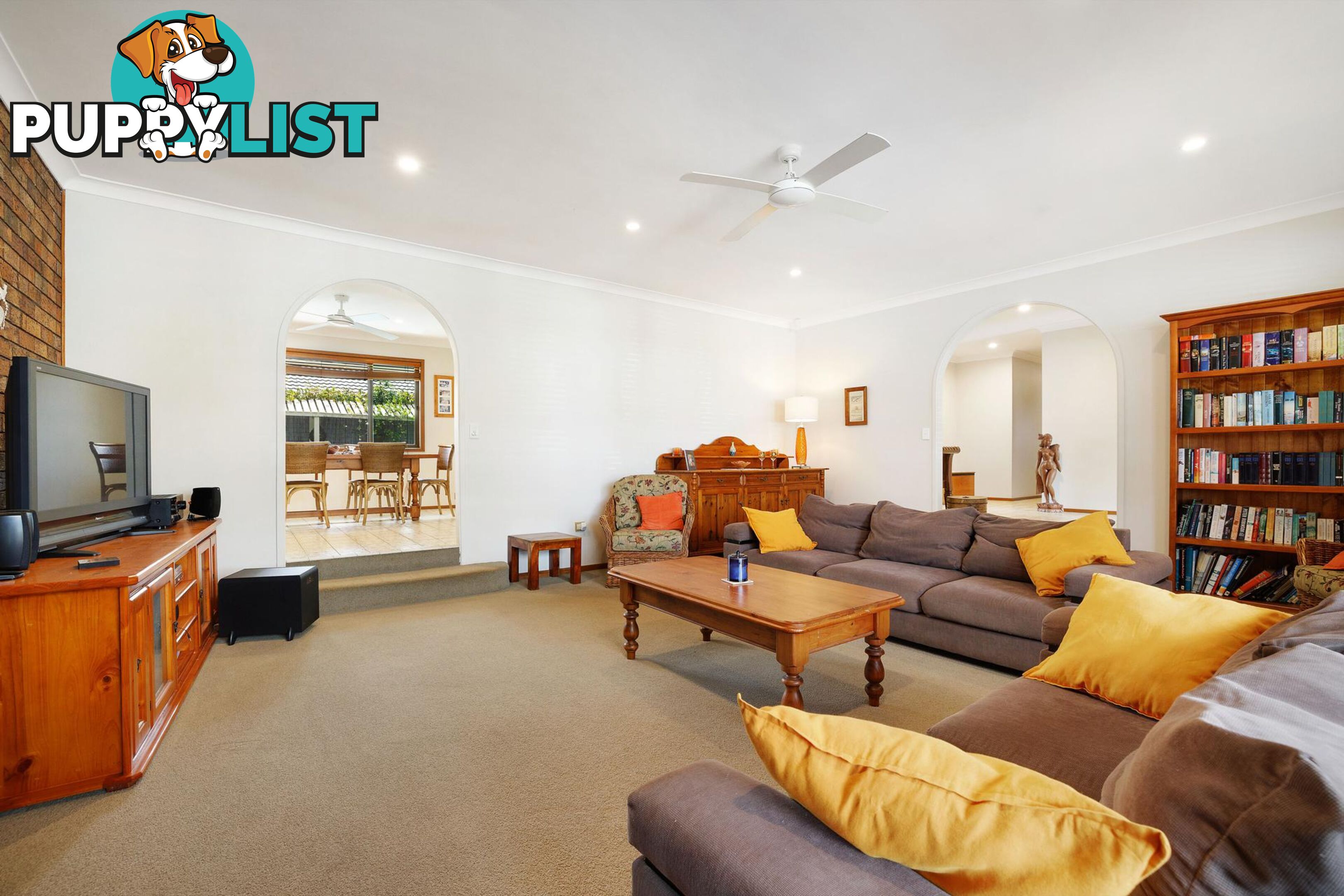 57 Allawah Street BUNDALL QLD 4217