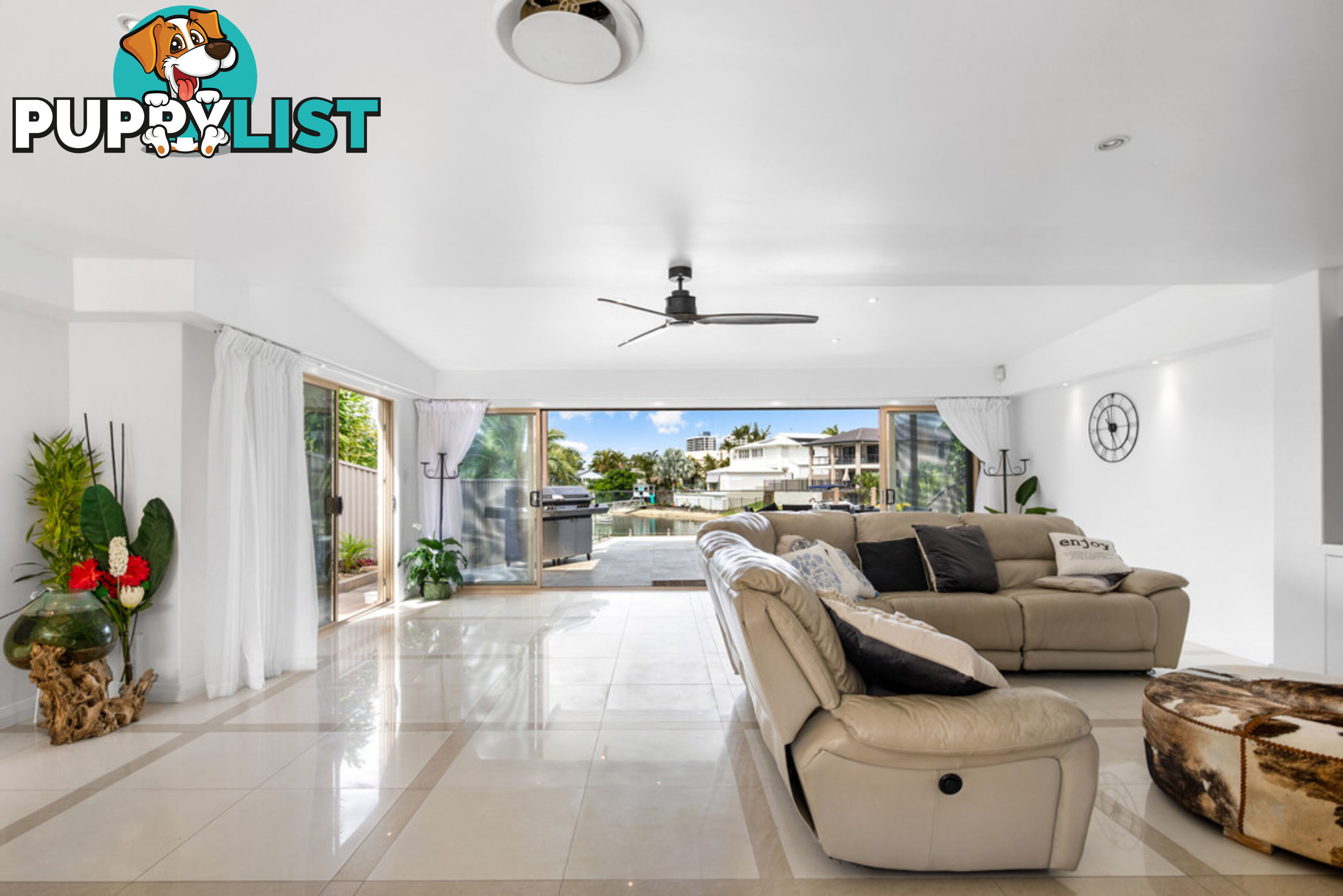 144 Rio Vista Boulevard BROADBEACH WATERS QLD 4218