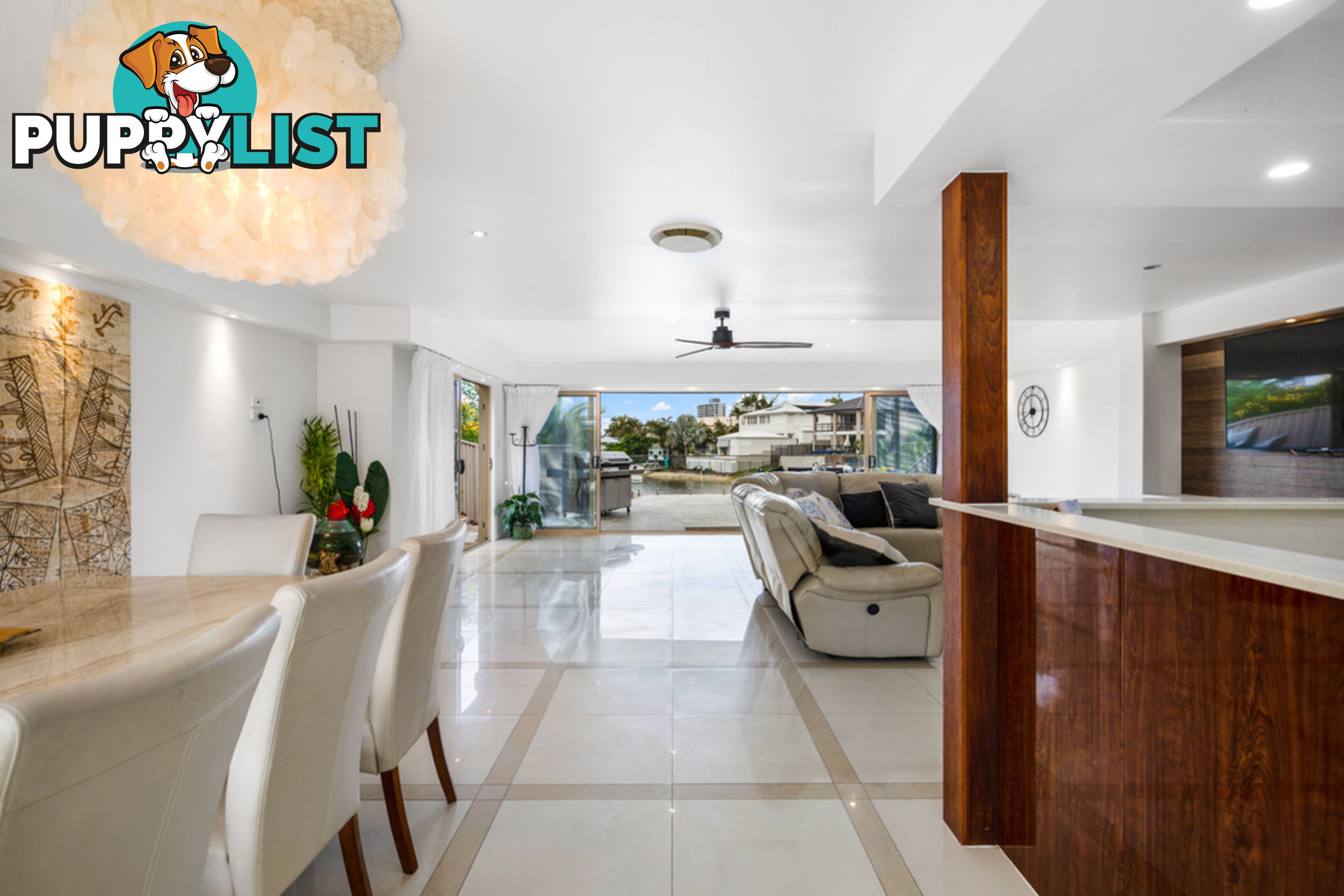 144 Rio Vista Boulevard BROADBEACH WATERS QLD 4218