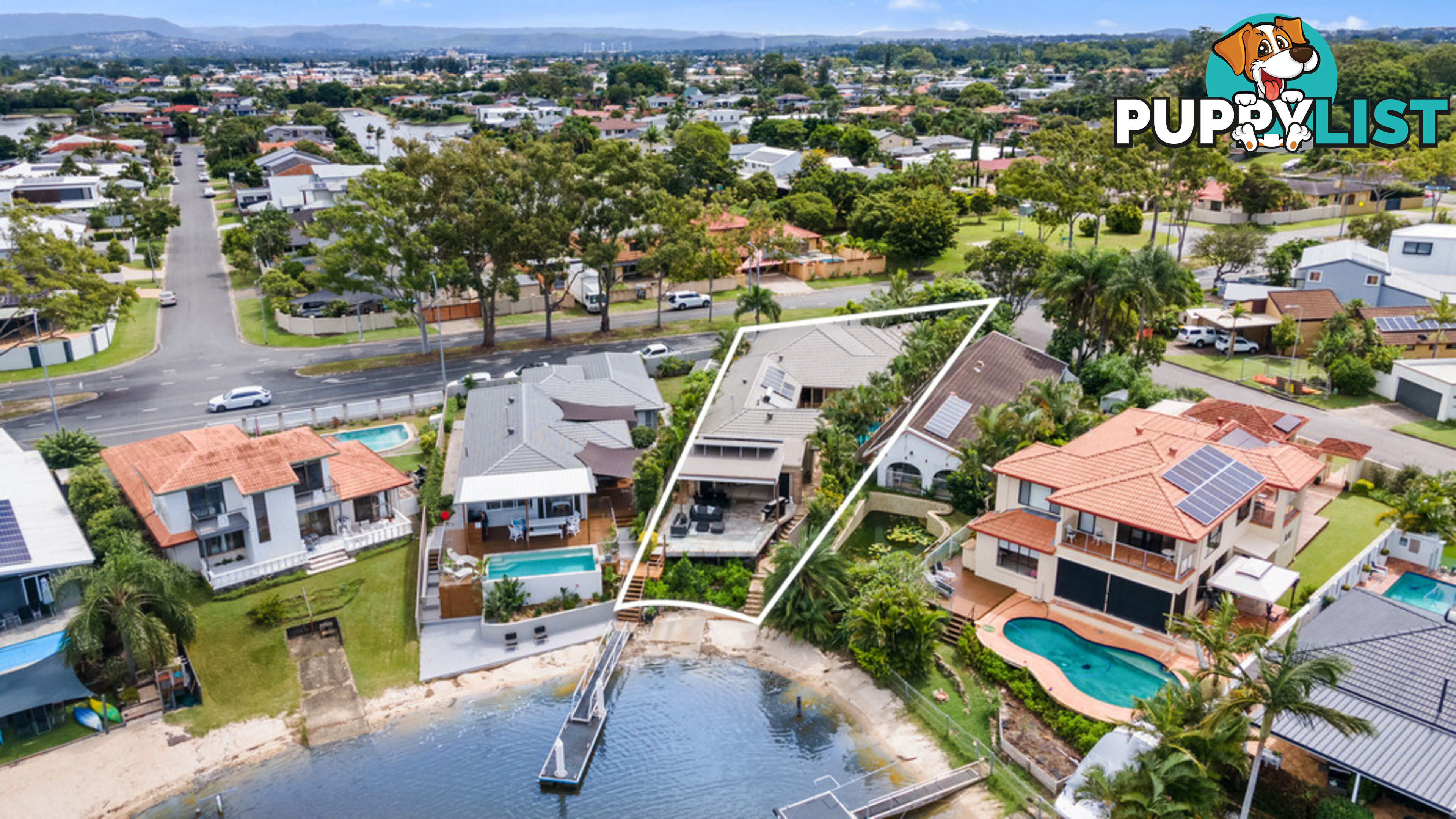 144 Rio Vista Boulevard BROADBEACH WATERS QLD 4218