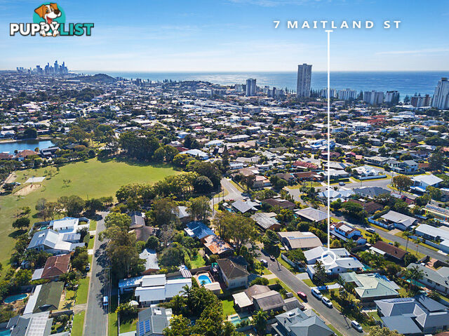 7 Maitland Street BURLEIGH WATERS QLD 4220