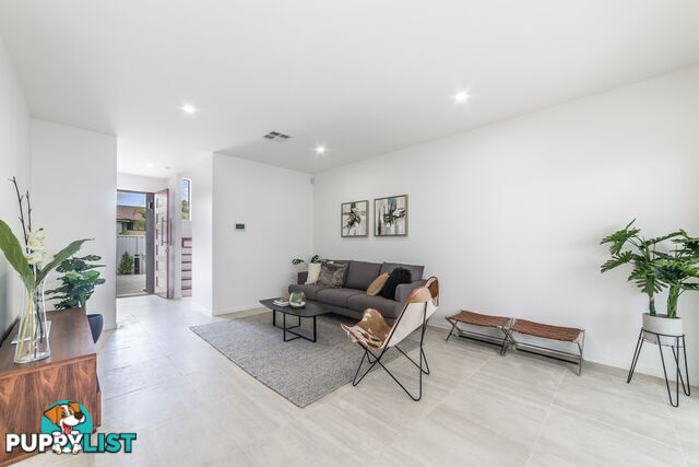 29 Blake Street SOUTHPORT QLD 4215