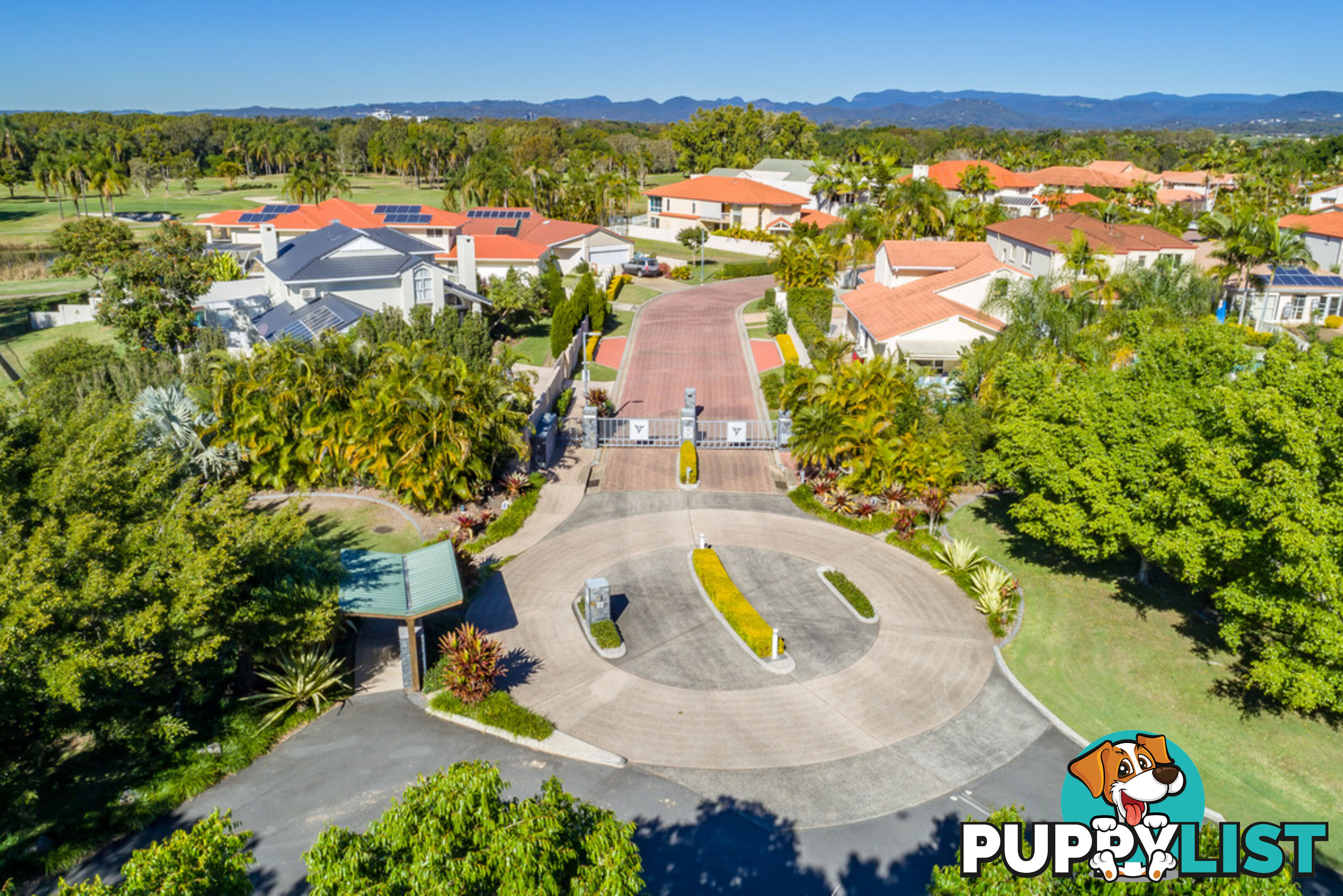 6 Meadowview Drive CARRARA QLD 4211