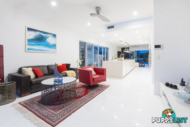 75 Campbell Street SORRENTO QLD 4217