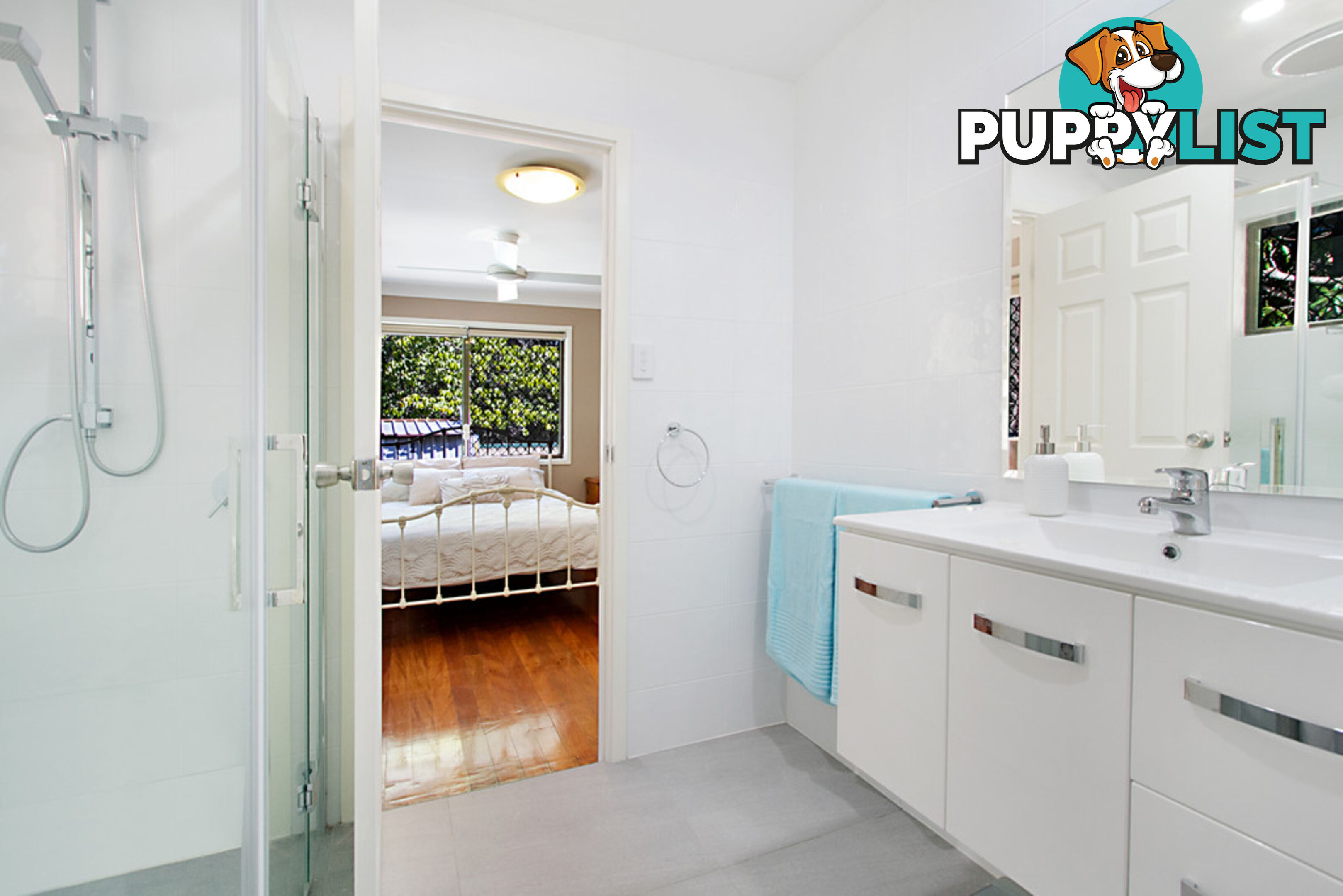 4 Parakeet Place BURLEIGH WATERS QLD 4220