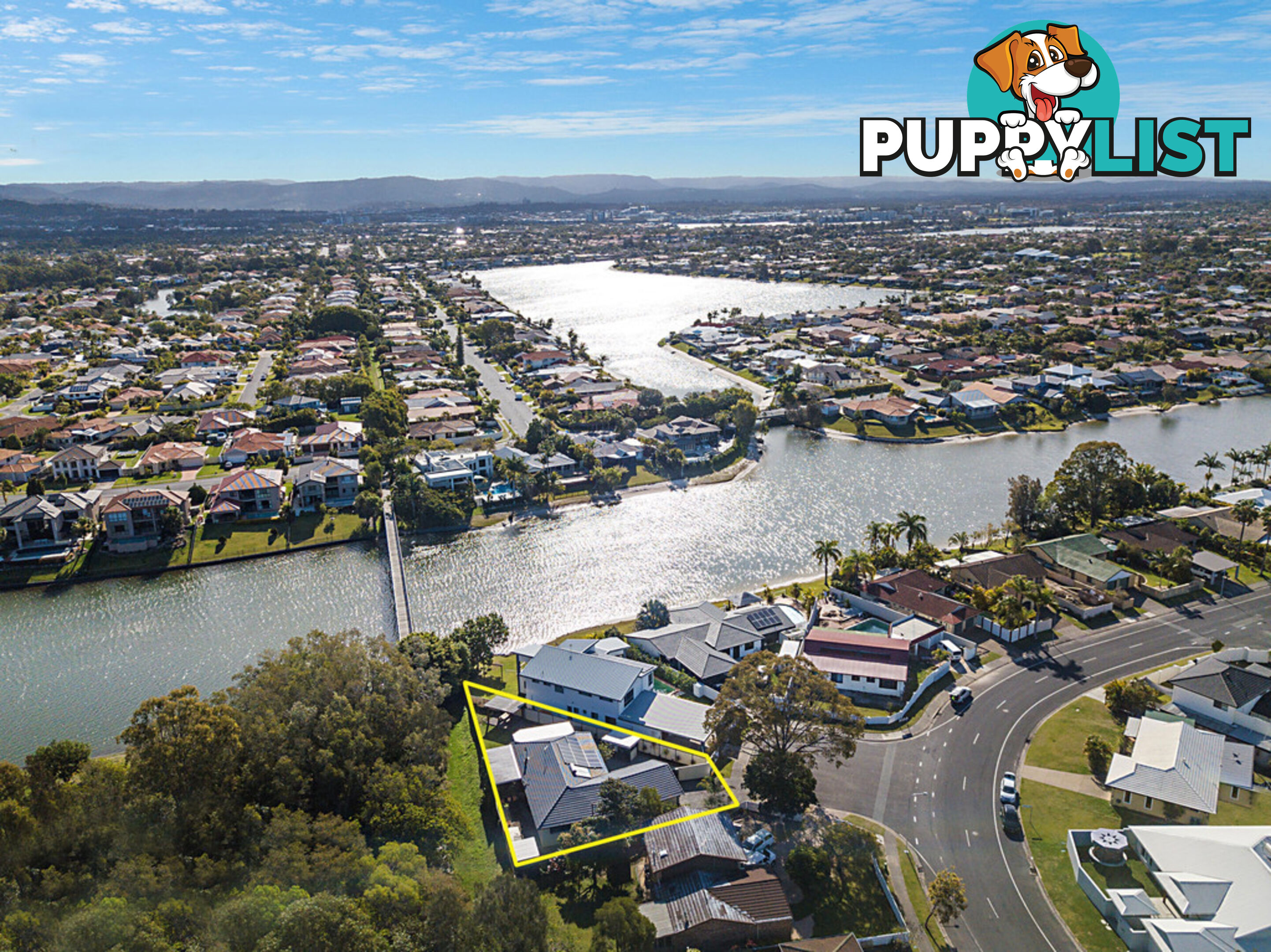 4 Parakeet Place BURLEIGH WATERS QLD 4220