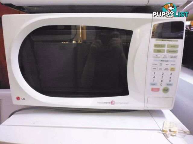 LG Microwave