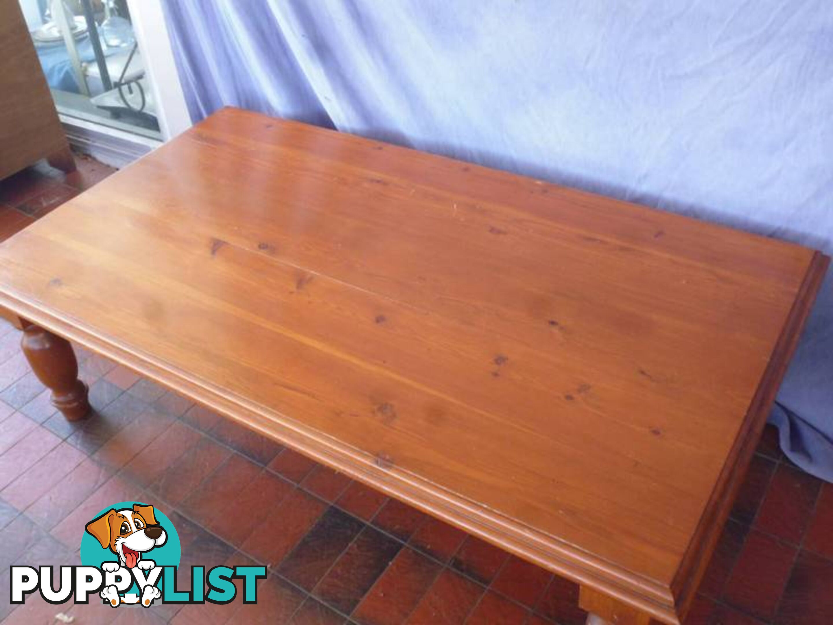 Large coffee Table 369487