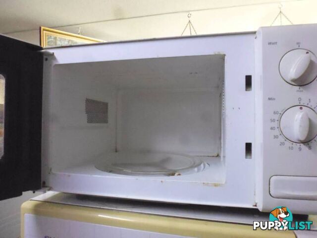 LG Microwave, 366886