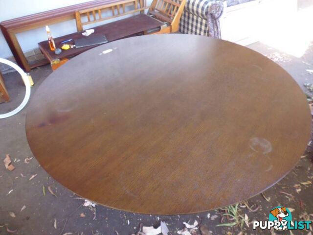 Round Table with Lazy Susan 369394