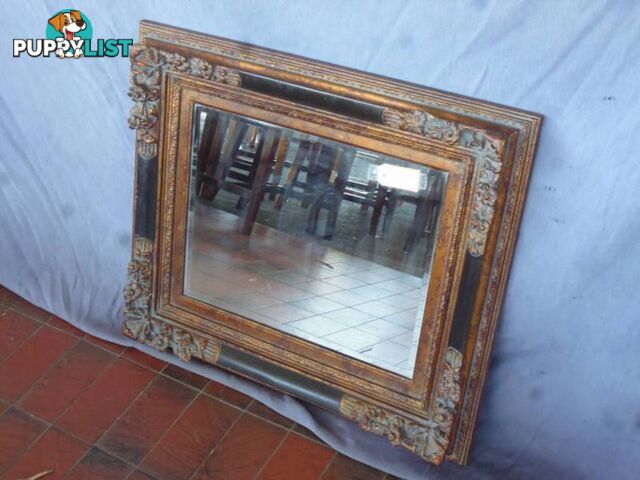 Gilt frame mirror - 368972