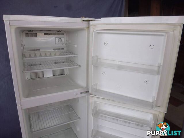 Fridge, Centrix, 2 Door, 210 ltr, 369046