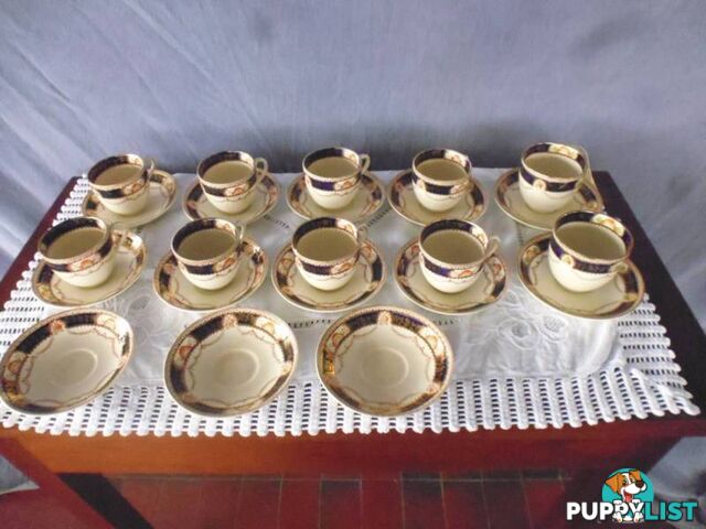 Alfred Meakin Caledonia Cups & Saucers, 368841