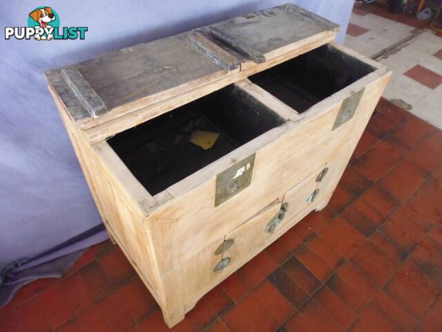 Chinese Grain Desk, 368524