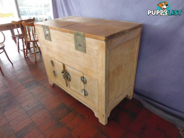 Chinese Grain Desk, 368524