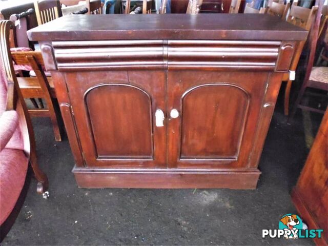 Mahogany Sideboard, 370107