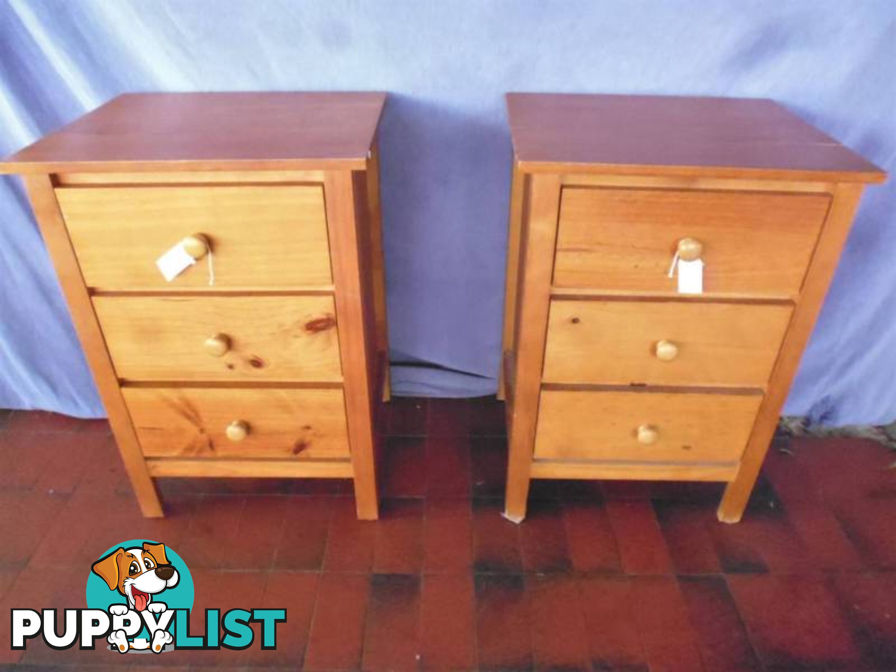 2 x Bedside Tables, 370134