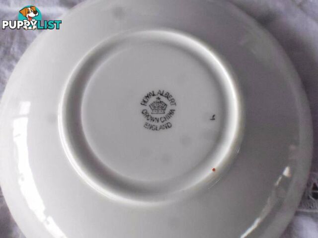 Victorian' Royal Albert Cups & Saucers, 349555