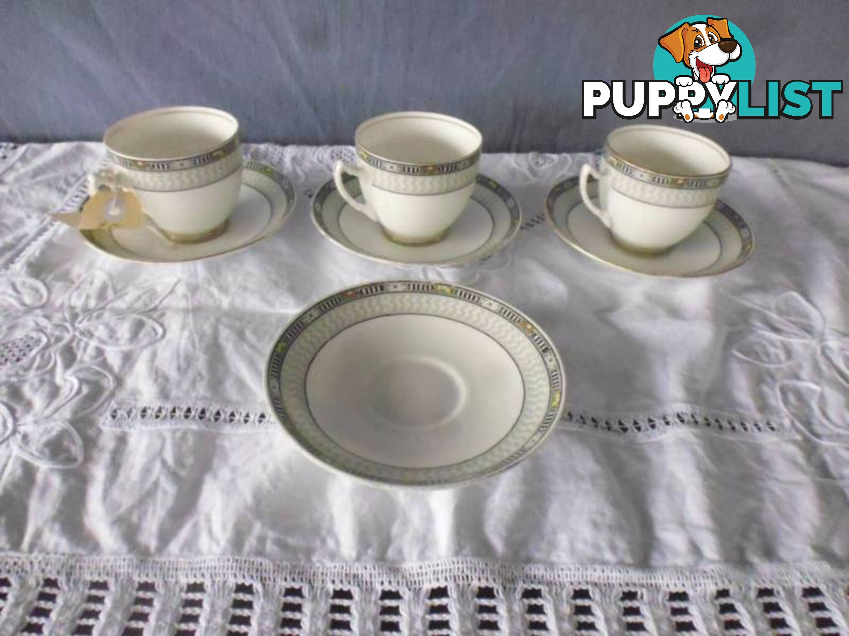 Victorian' Royal Albert Cups & Saucers, 349555