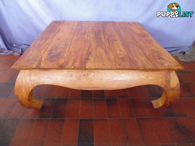 Coffee Table, Curved Legs, 367908