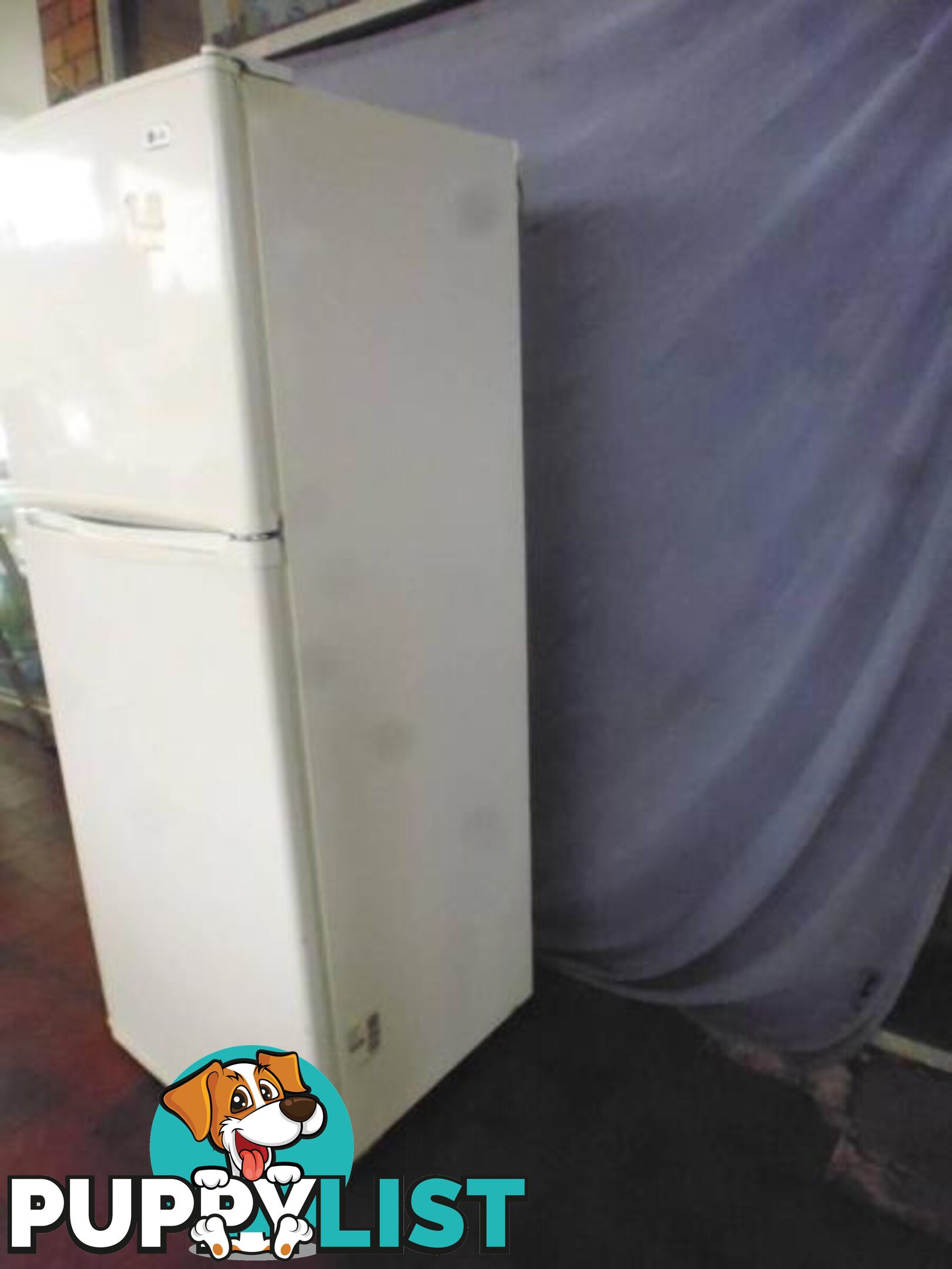 LG 2 Door Fridge & Freezer, 369788