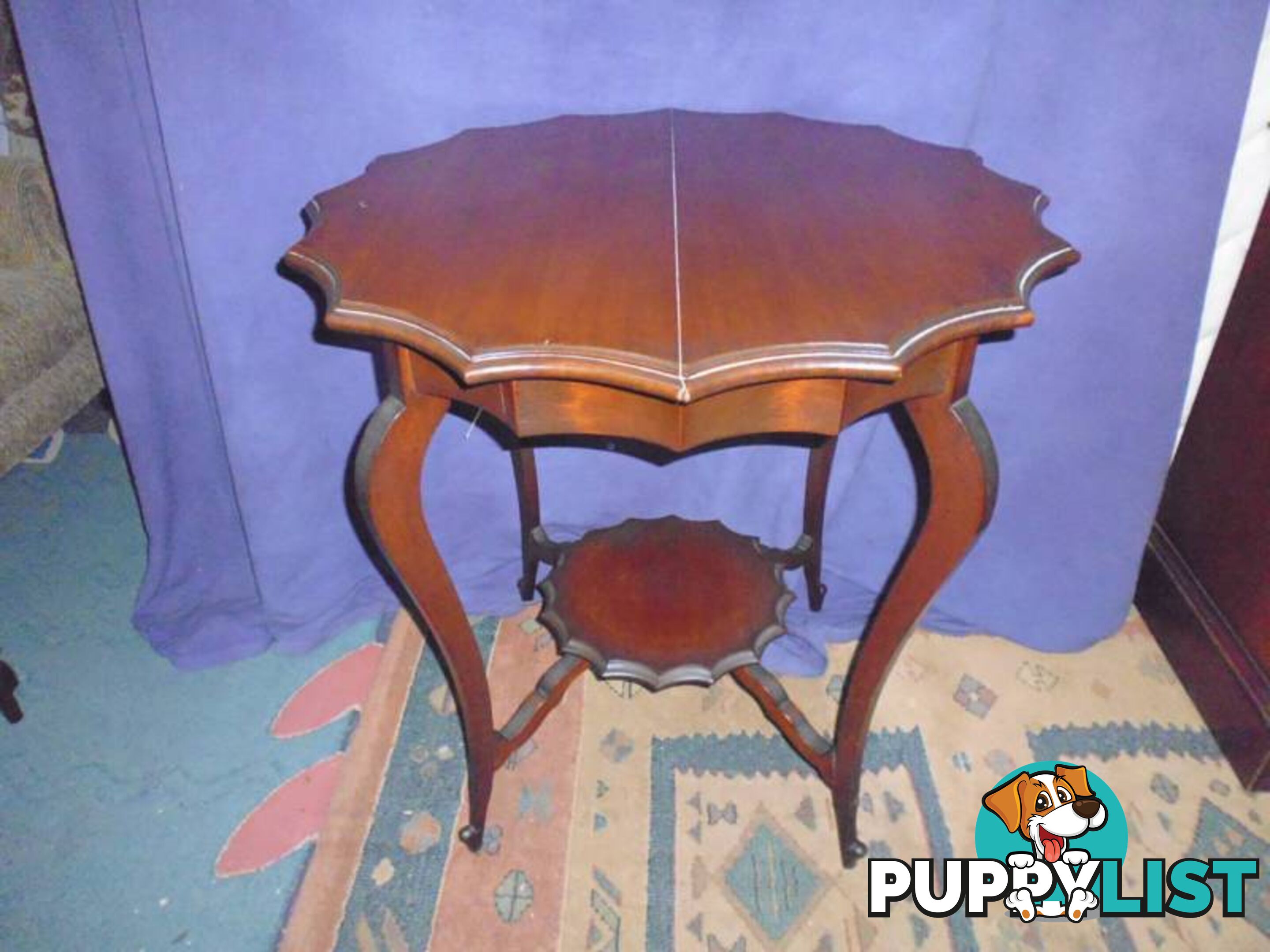 Lamp Table, Scalloped Edge, 363804