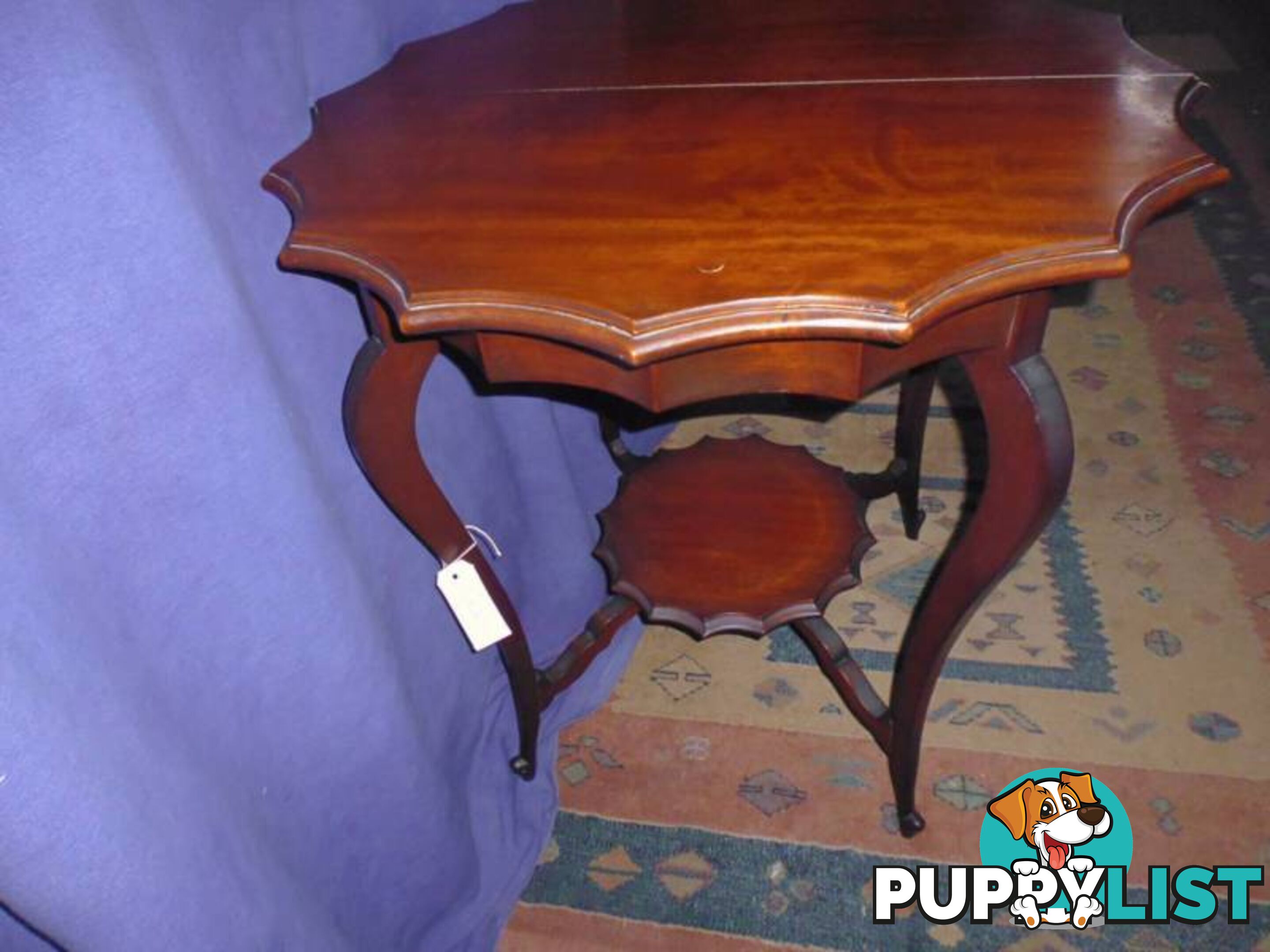 Lamp Table, Scalloped Edge, 363804