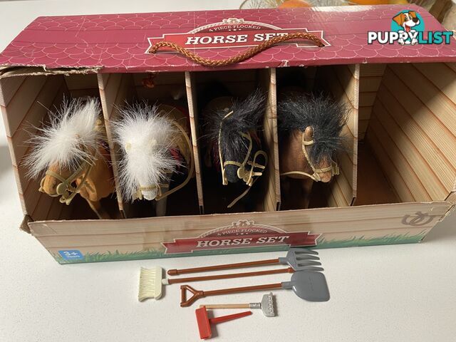 Horse set