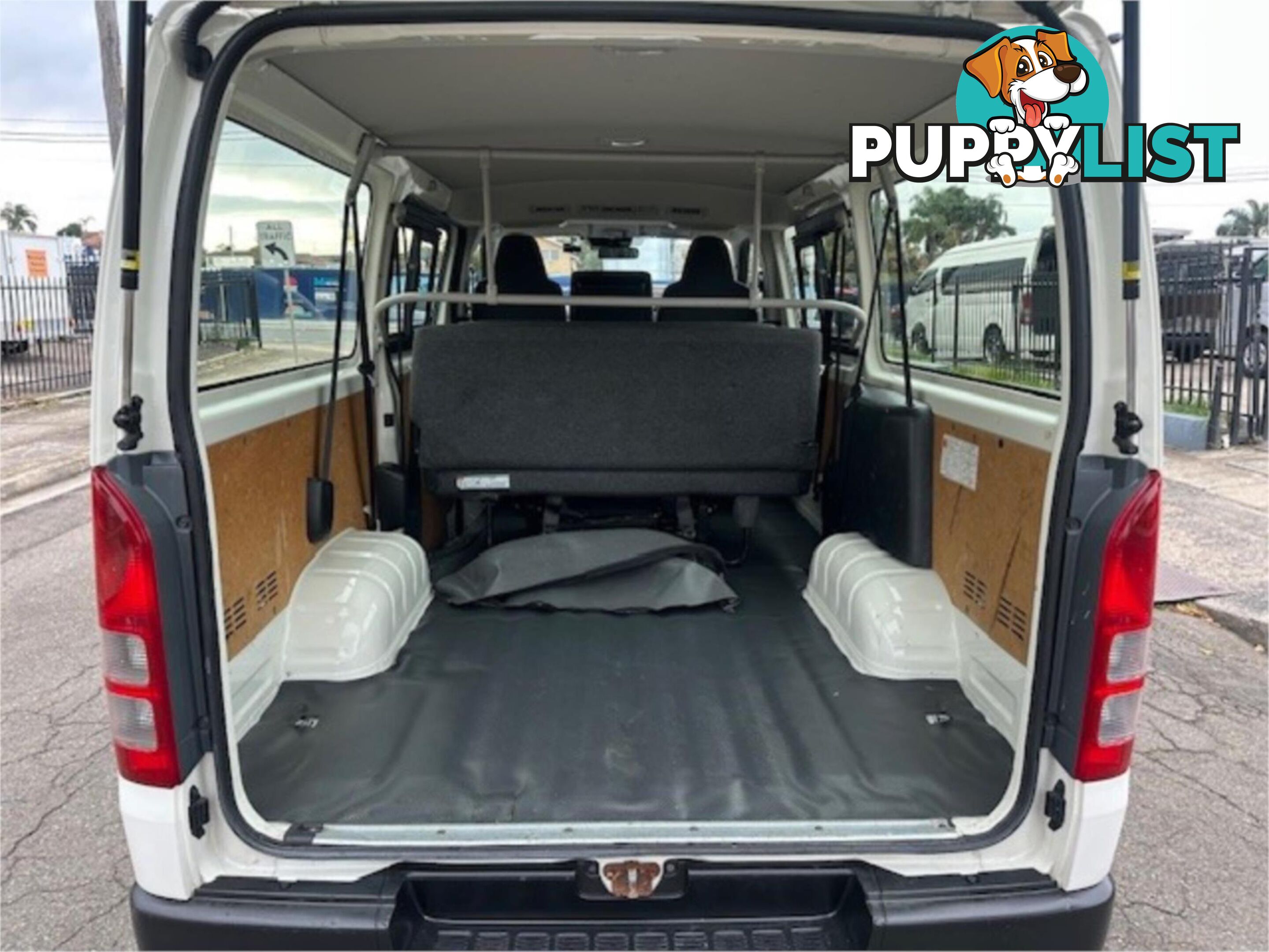 2019 TOYOTA HIACE DX GDH206 5D VAN