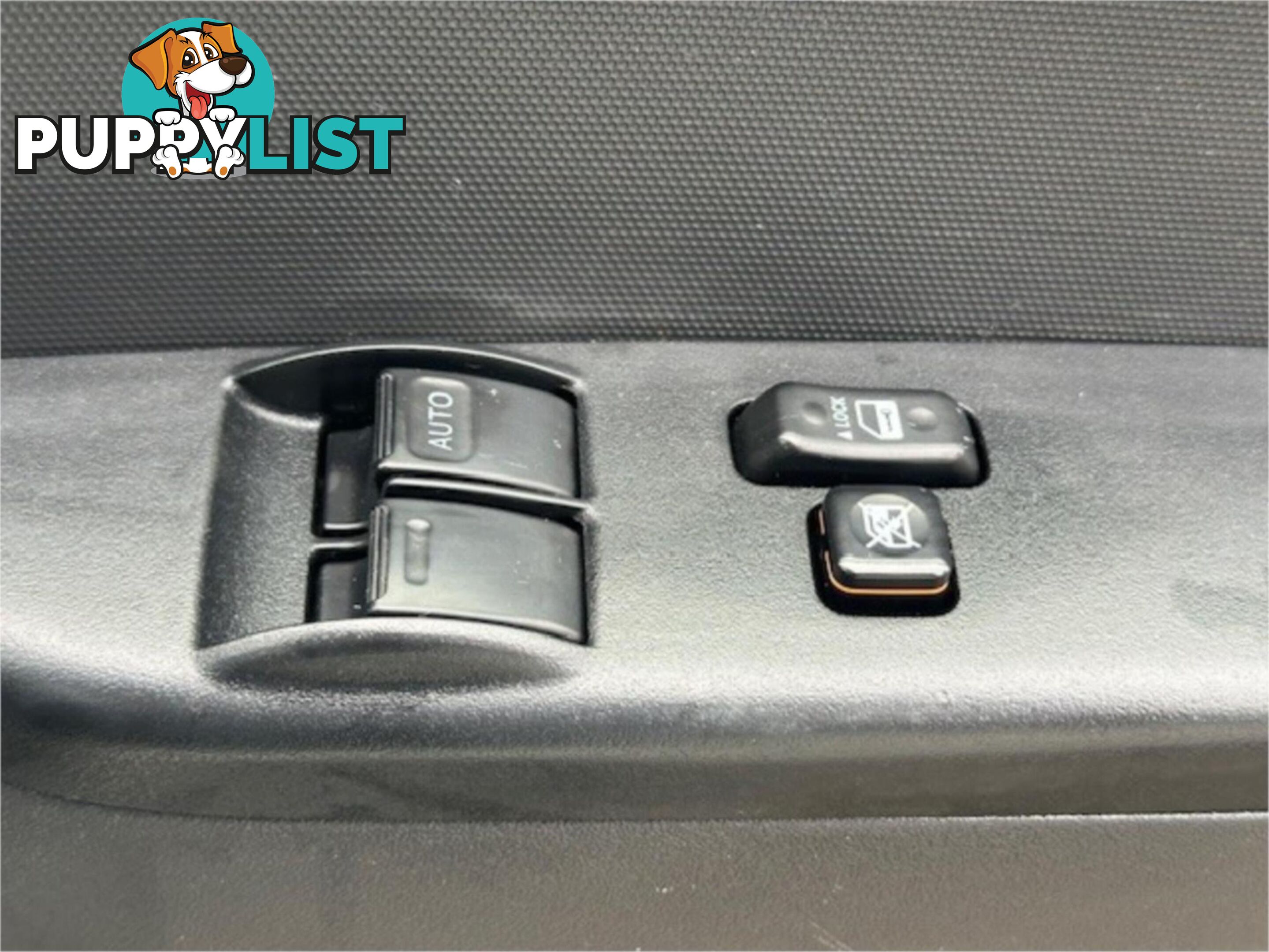 2019 TOYOTA HIACE DX GDH206 5D VAN