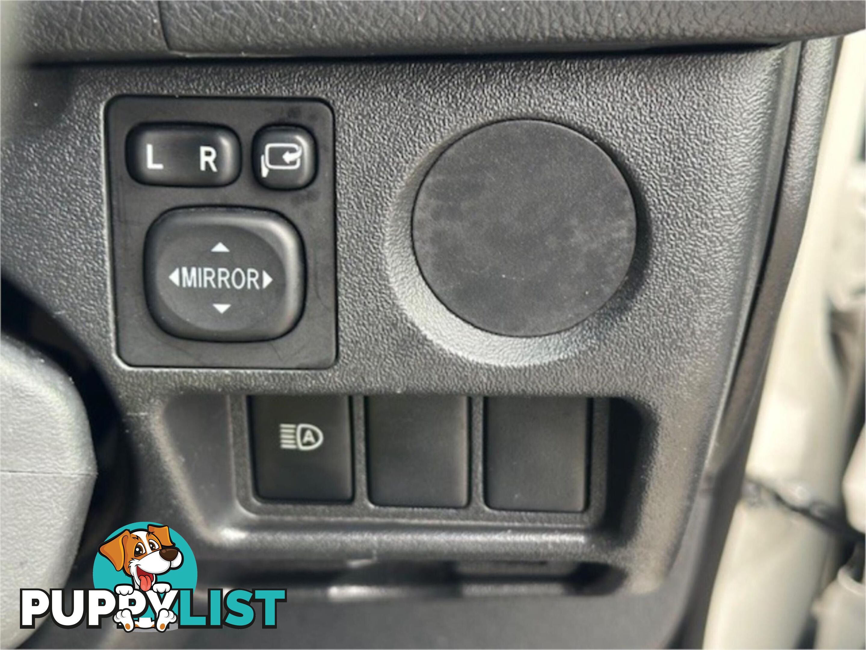 2019 TOYOTA HIACE DX GDH206 5D VAN