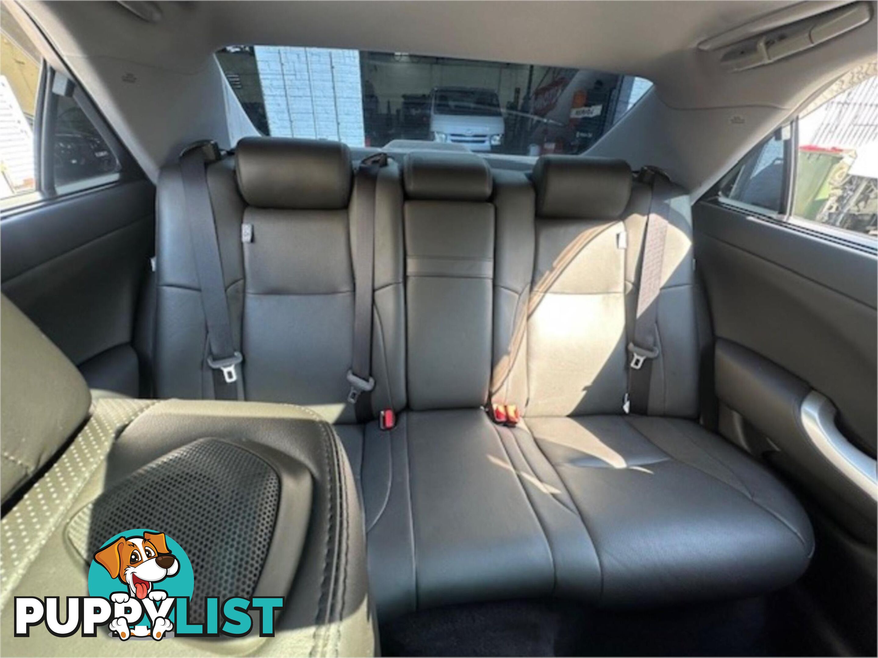 2010 TOYOTA CROWN HYBRIDGPACKAGE GWS204 4D SEDAN