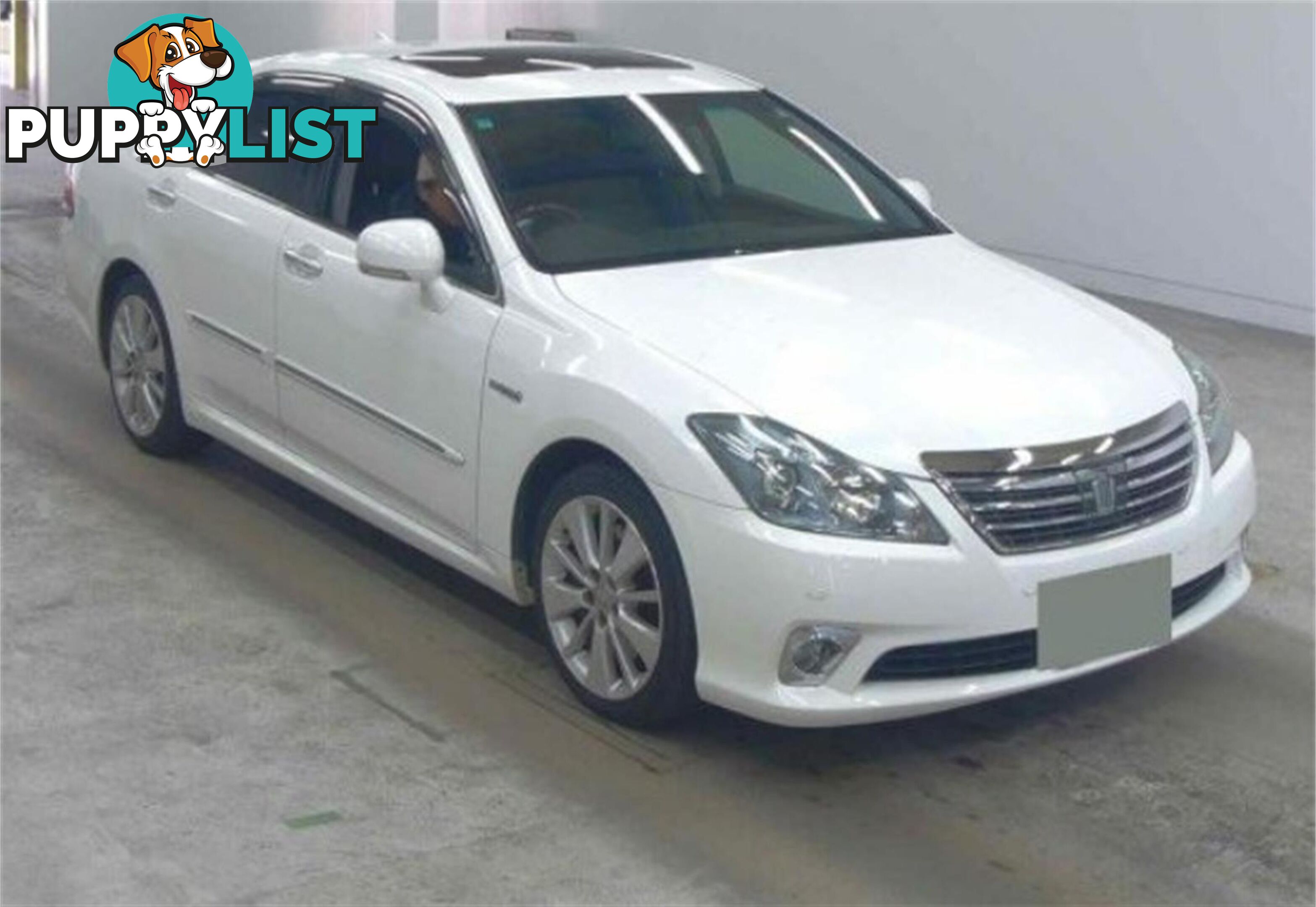 2010 TOYOTA CROWN HYBRIDGPACKAGE GWS204 4D SEDAN