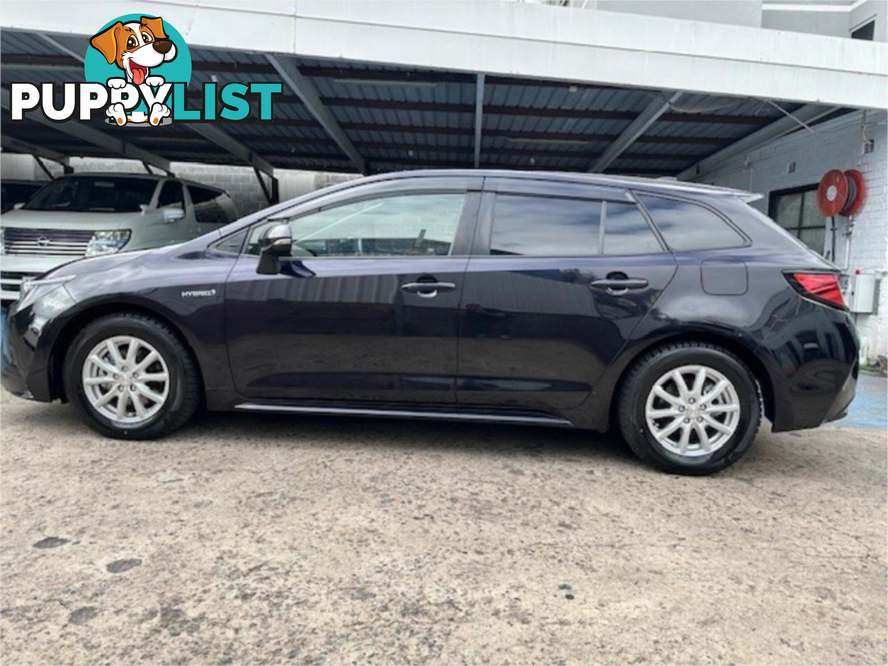 2019 TOYOTA COROLLA TOURING(HYBRID) ZWE211W 5D WAGON