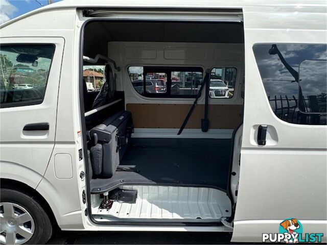 2023 TOYOTA HIACE DXCOMMUTERSLWBHIGHROOF TRH221 4D VAN