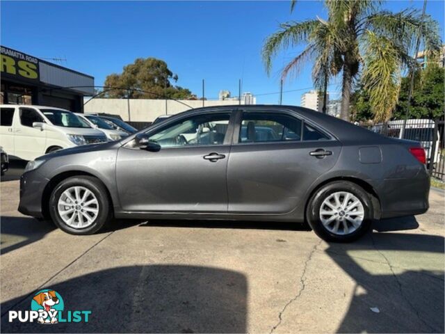 2012 TOYOTA CAMRY HYBRIDH AVV50R 4D SEDAN