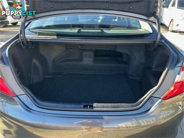 2012 TOYOTA CAMRY HYBRIDH AVV50R 4D SEDAN
