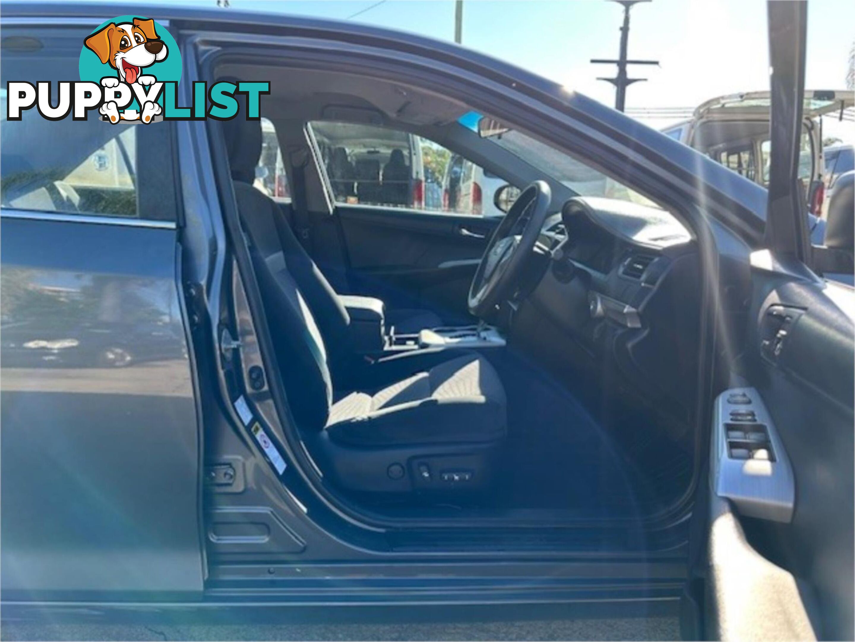 2012 TOYOTA CAMRY HYBRIDH AVV50R 4D SEDAN