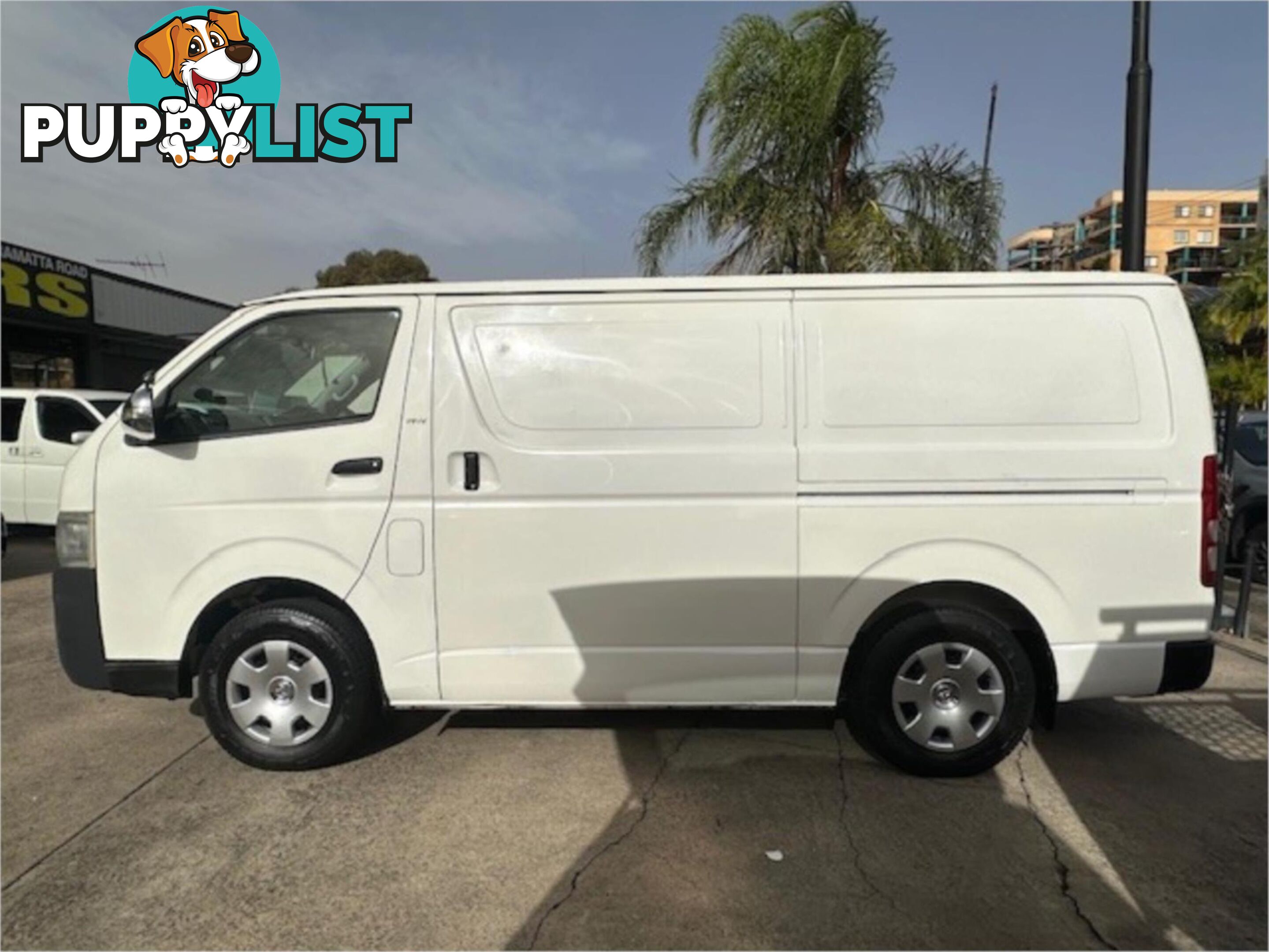 2009 TOYOTA HIACE LWB TRH201RMY07UPGRADE 4D VAN