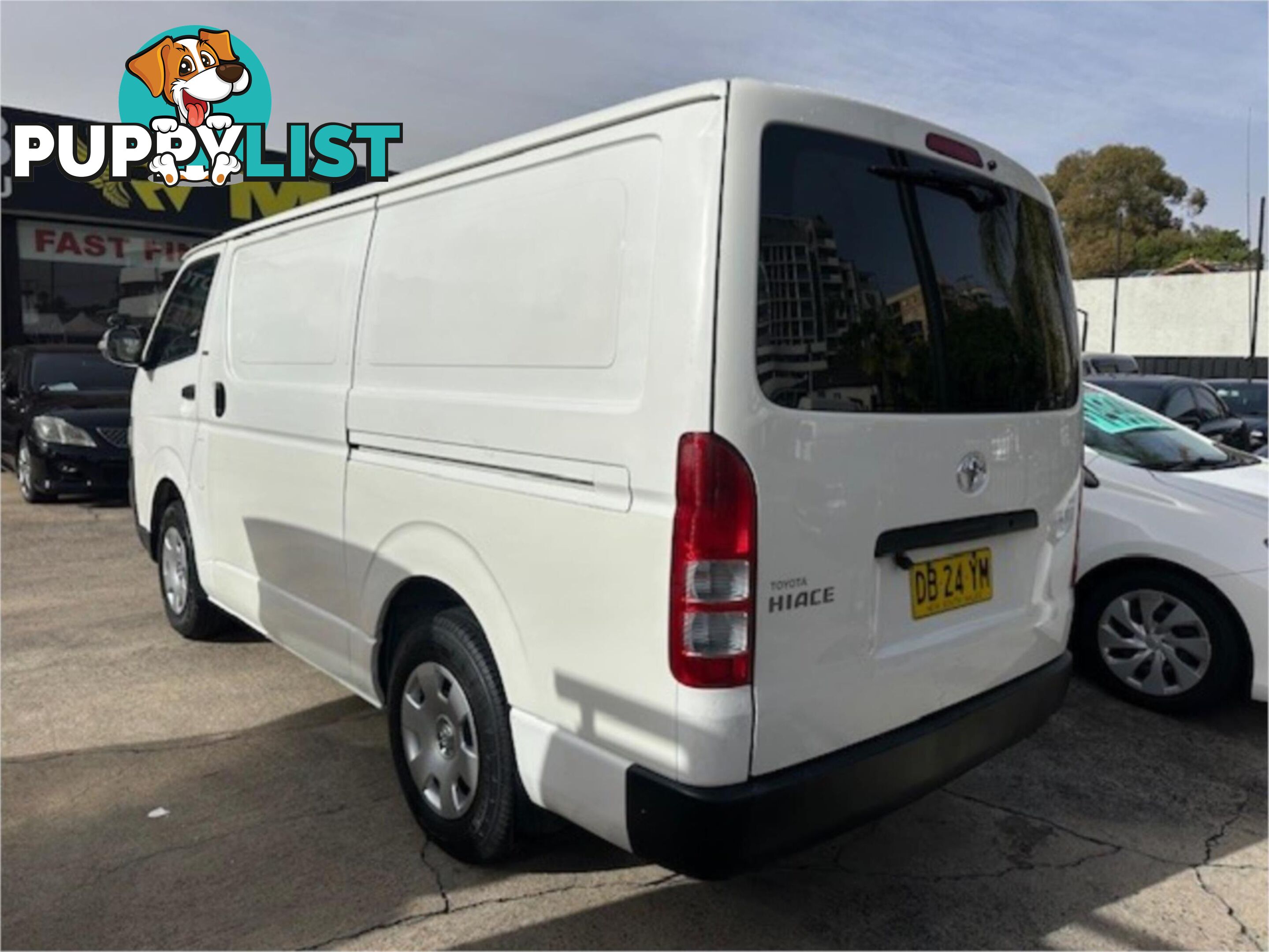 2009 TOYOTA HIACE LWB TRH201RMY07UPGRADE 4D VAN