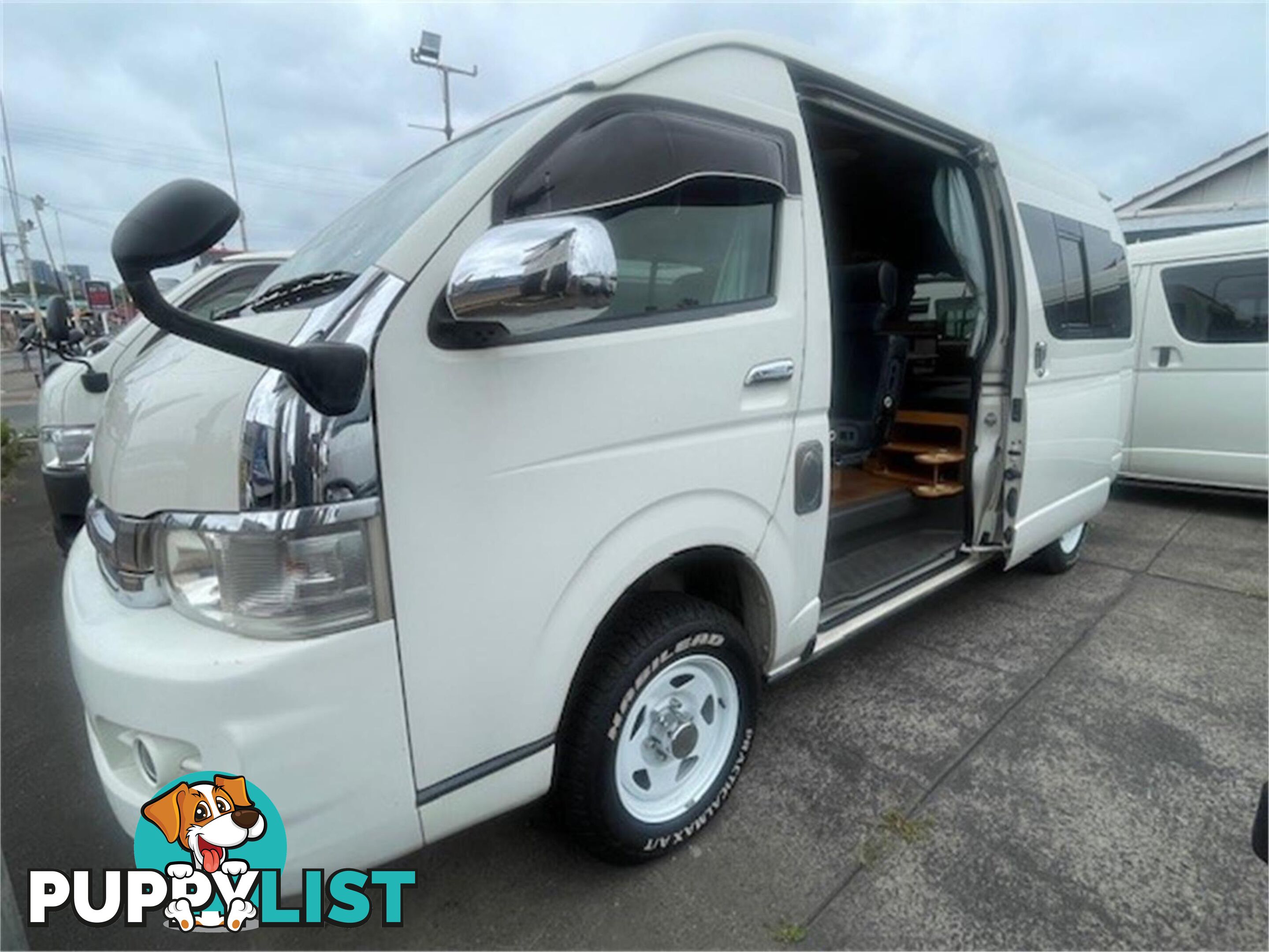 2009 TOYOTA HIACE DXHIGHROOFWIDEBODY TRH226RMY09UPGRADE 4D VAN