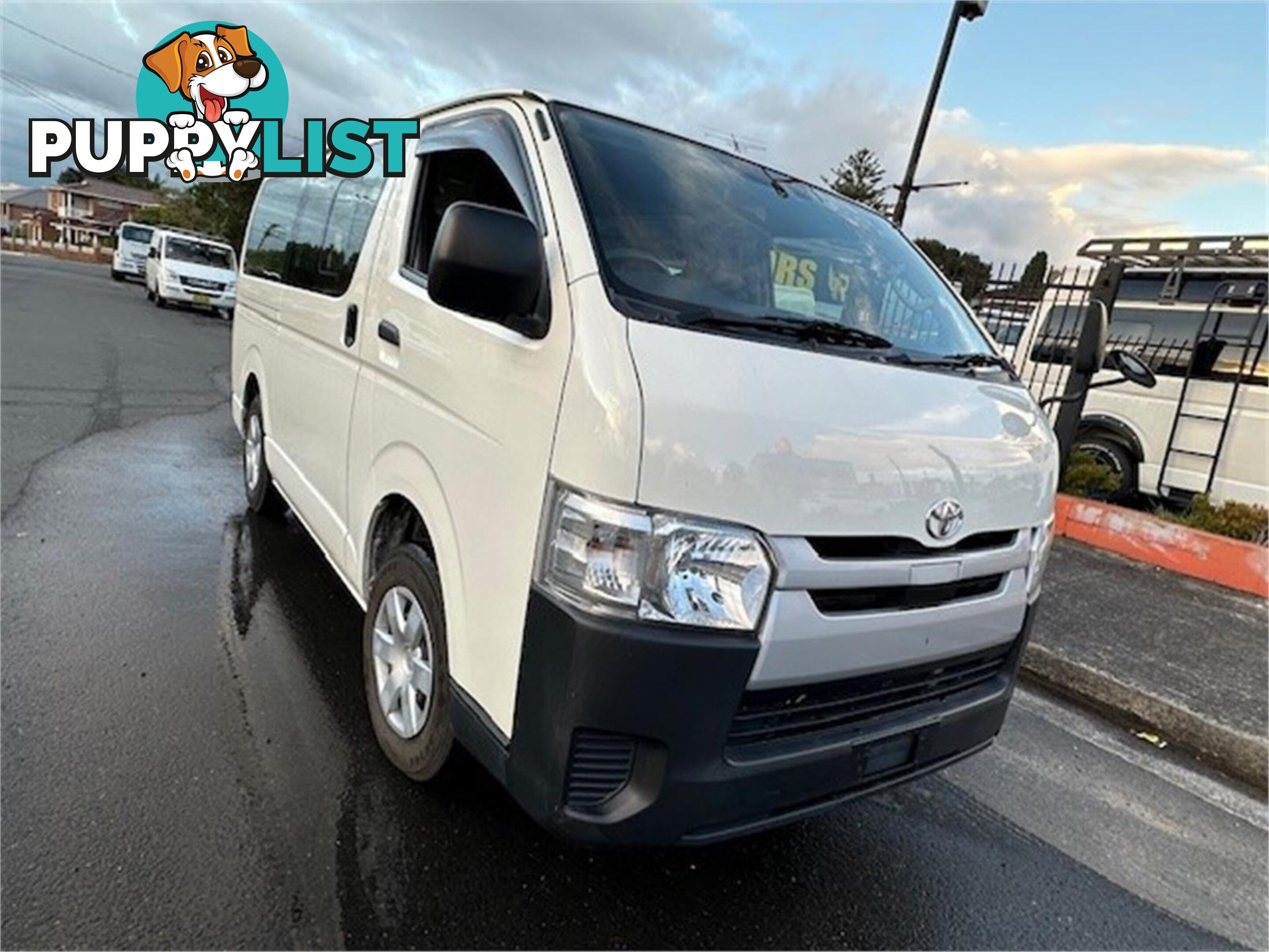 2019 TOYOTA HIACE DX GDH206 5D VAN