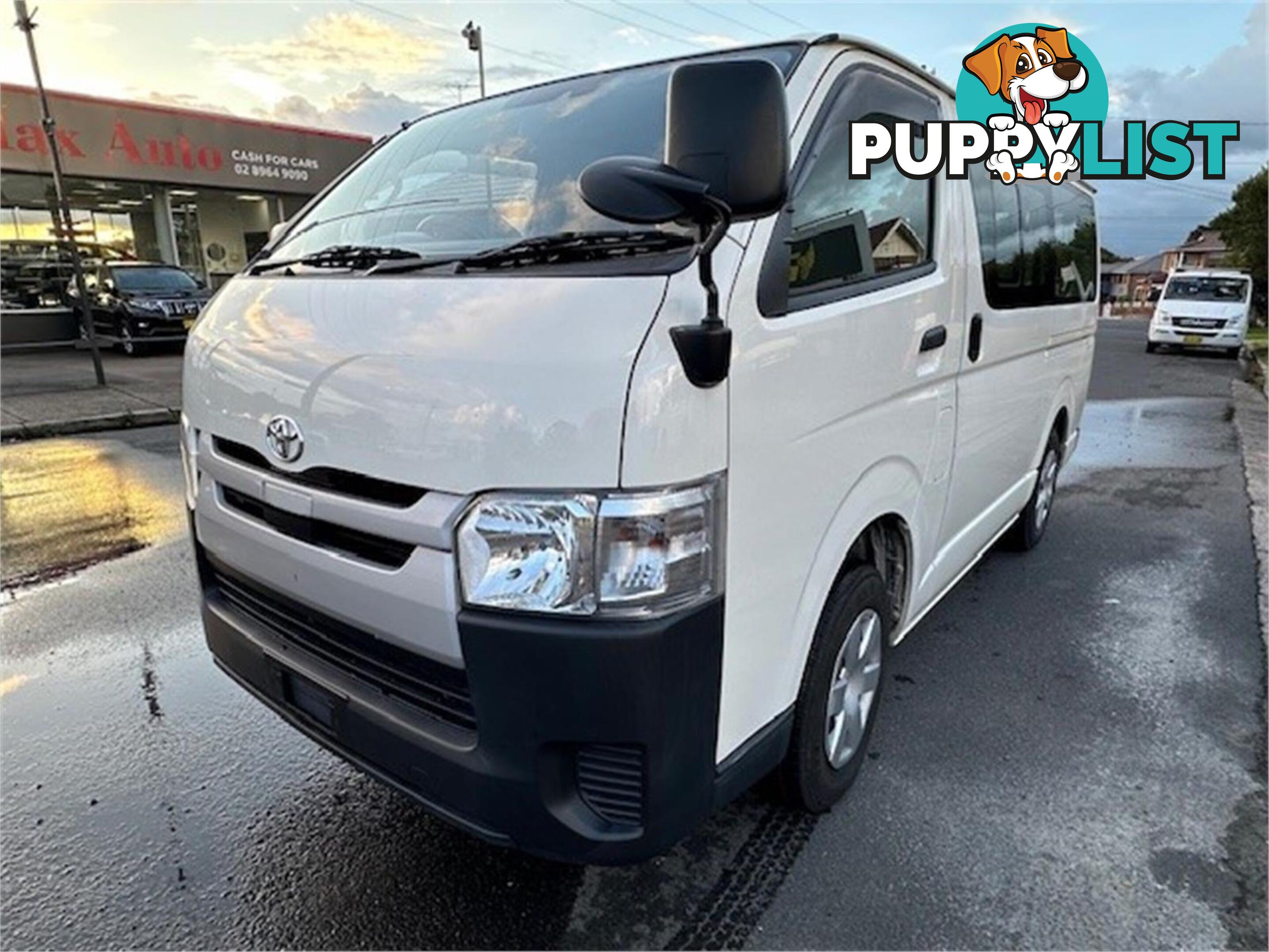 2019 TOYOTA HIACE DX GDH206 5D VAN