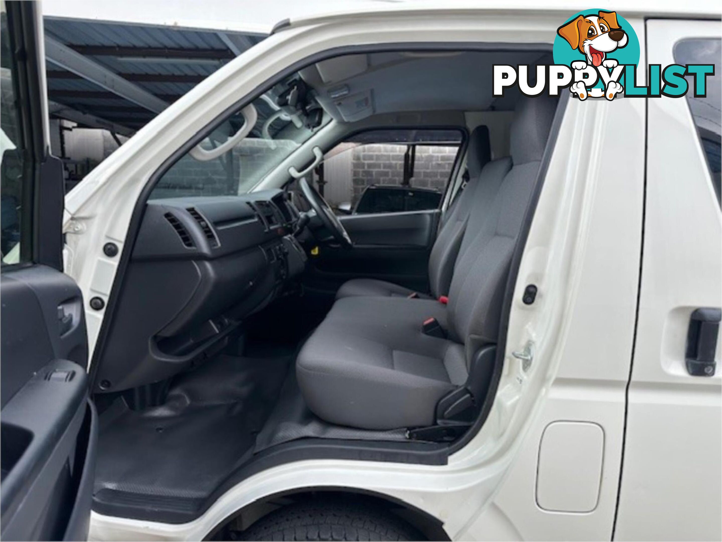 2020 TOYOTA HIACE  GDH201RMY20 4D VAN