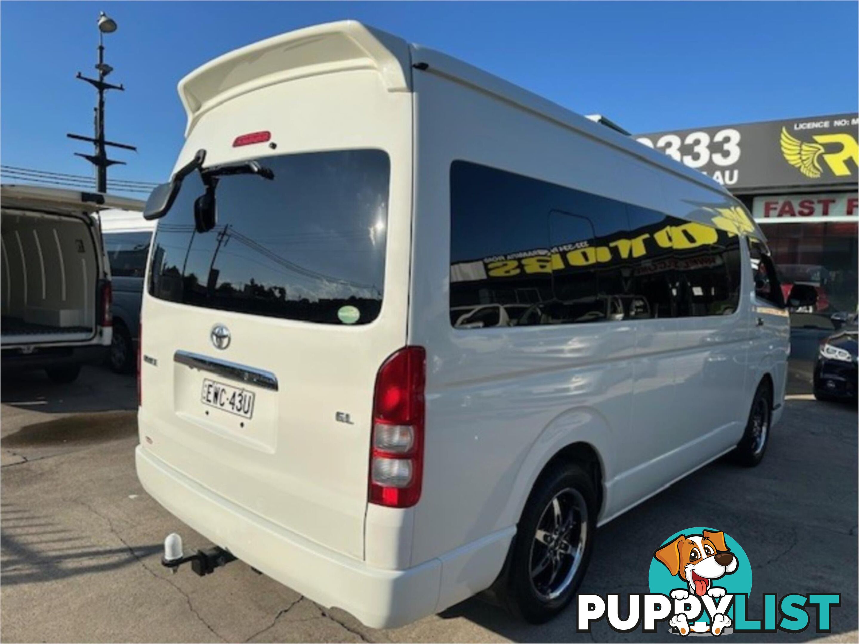2015 TOYOTA HIACE COMMUTER KDH223RMY15 BUS