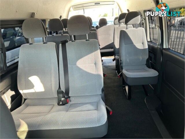 2015 TOYOTA HIACE COMMUTER KDH223RMY15 BUS